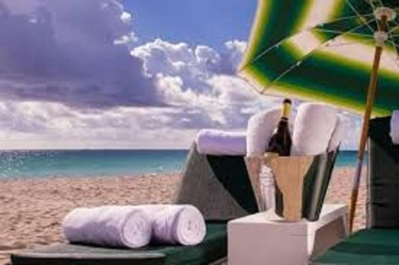 Crest Hotel Suites Miami Beach Bagian luar foto