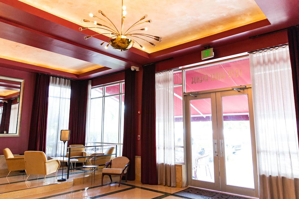 Crest Hotel Suites Miami Beach Bagian luar foto