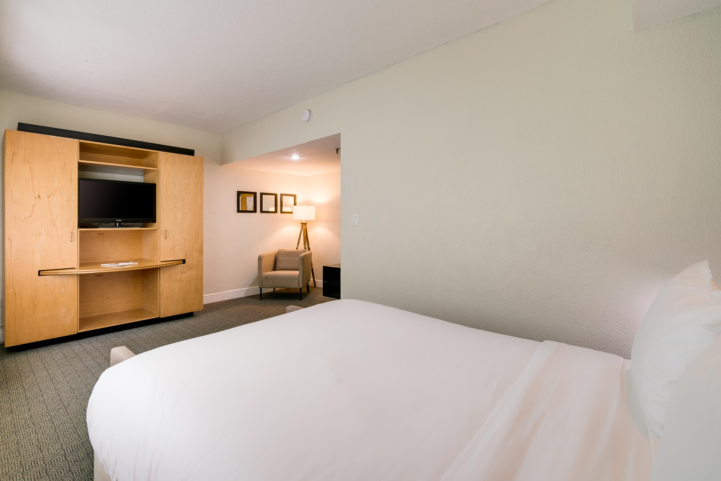 Crest Hotel Suites Miami Beach Bagian luar foto