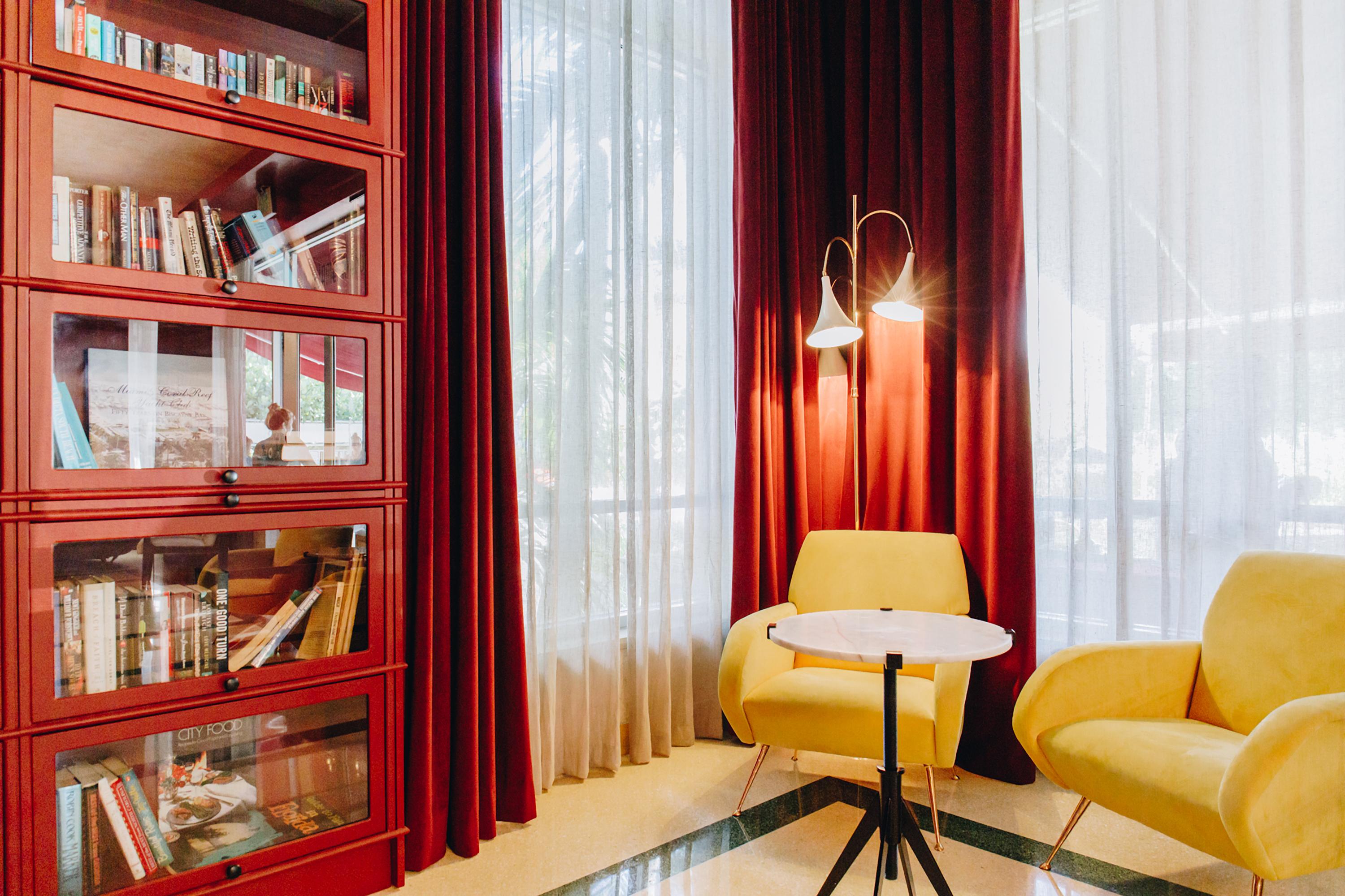 Crest Hotel Suites Miami Beach Bagian luar foto
