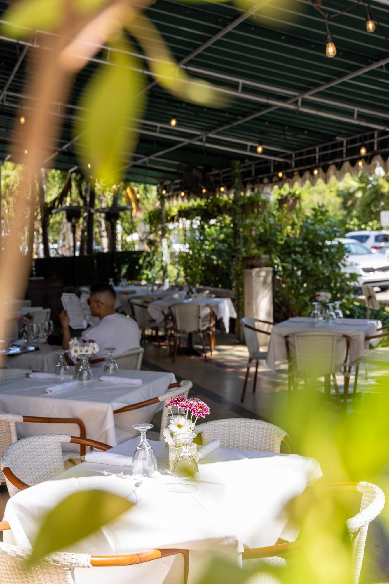 Crest Hotel Suites Miami Beach Bagian luar foto