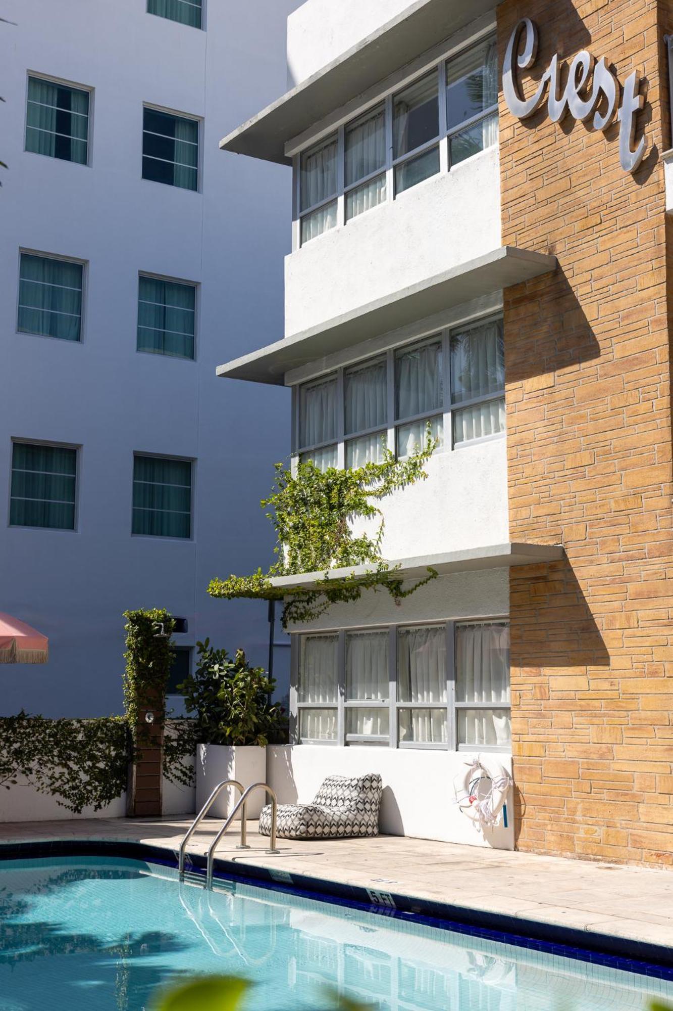 Crest Hotel Suites Miami Beach Bagian luar foto